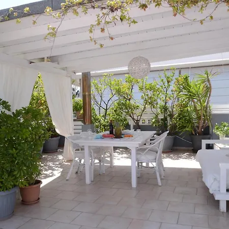 Maisonete Near & Center Appartement *
